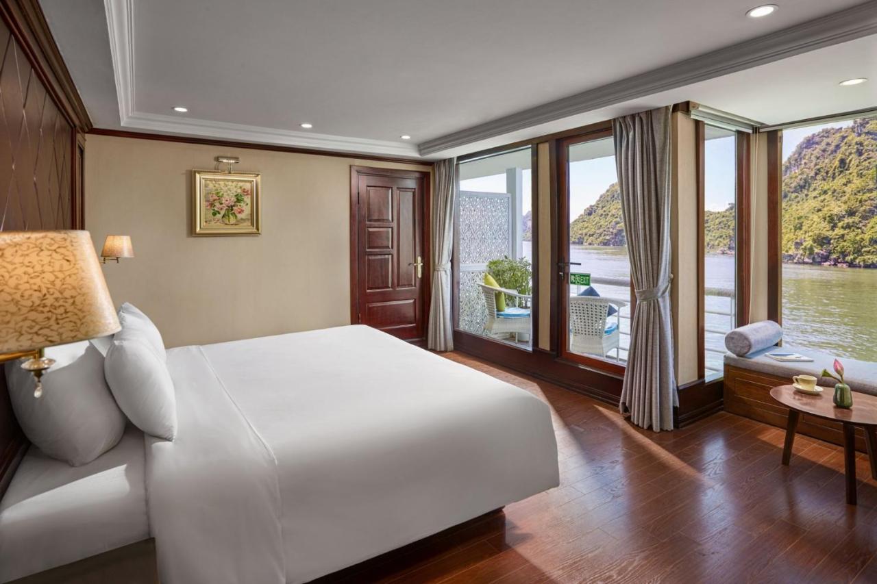 Amanda Luxury Cruise Lan Ha Bay Hotel ฮาลอง ภายนอก รูปภาพ