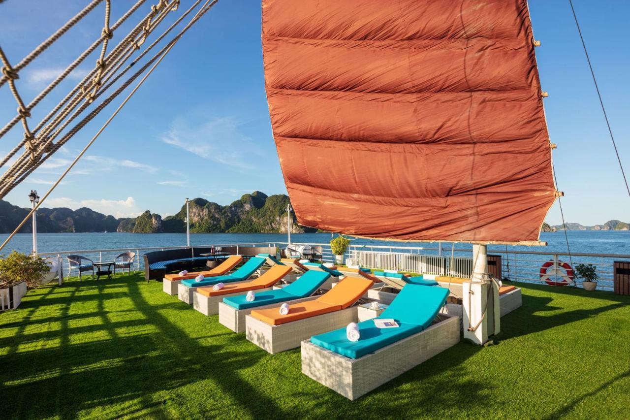 Amanda Luxury Cruise Lan Ha Bay Hotel ฮาลอง ภายนอก รูปภาพ