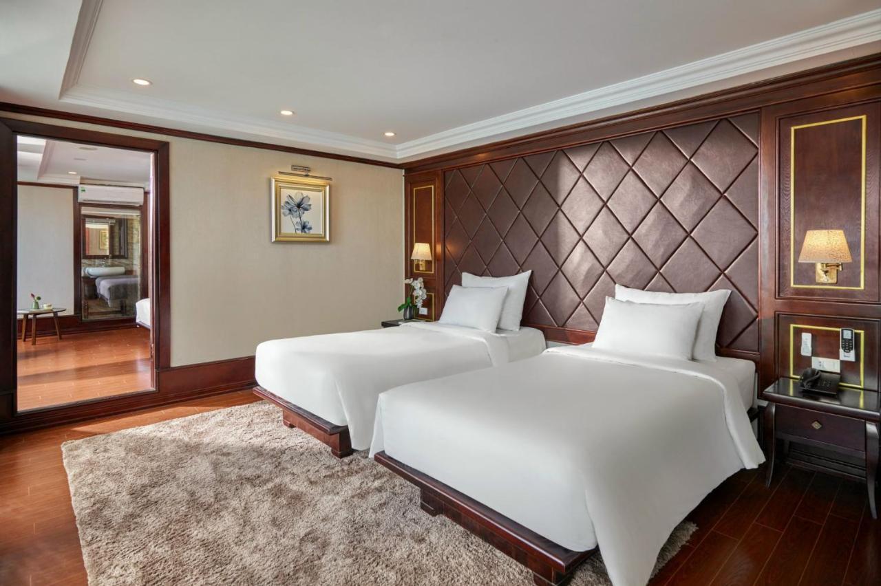 Amanda Luxury Cruise Lan Ha Bay Hotel ฮาลอง ภายนอก รูปภาพ