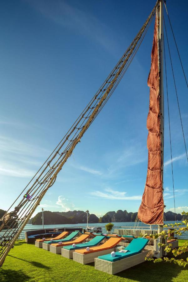 Amanda Luxury Cruise Lan Ha Bay Hotel ฮาลอง ภายนอก รูปภาพ